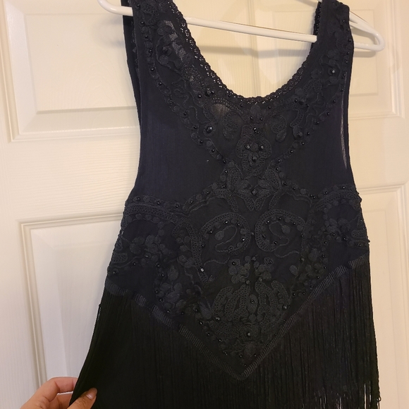 Rare Free People - Black Fringe Embroidered Festival Top - Sz L - Picture 2 of 6